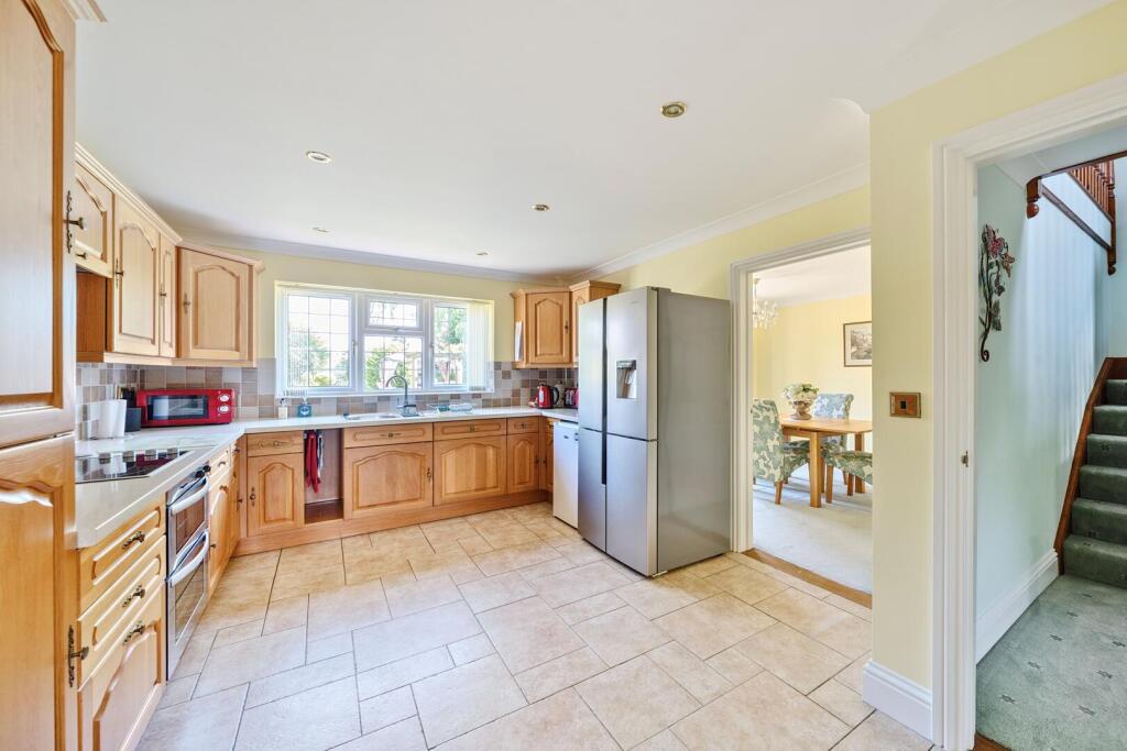 Castanea, Chestnut Avenue, Bucknall, Woodhall Spa photo 4