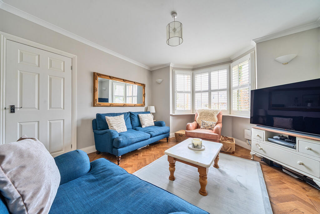 Main image of property: Sedgewell Road, Sonning Common, Reading, Oxfordshire, RG4