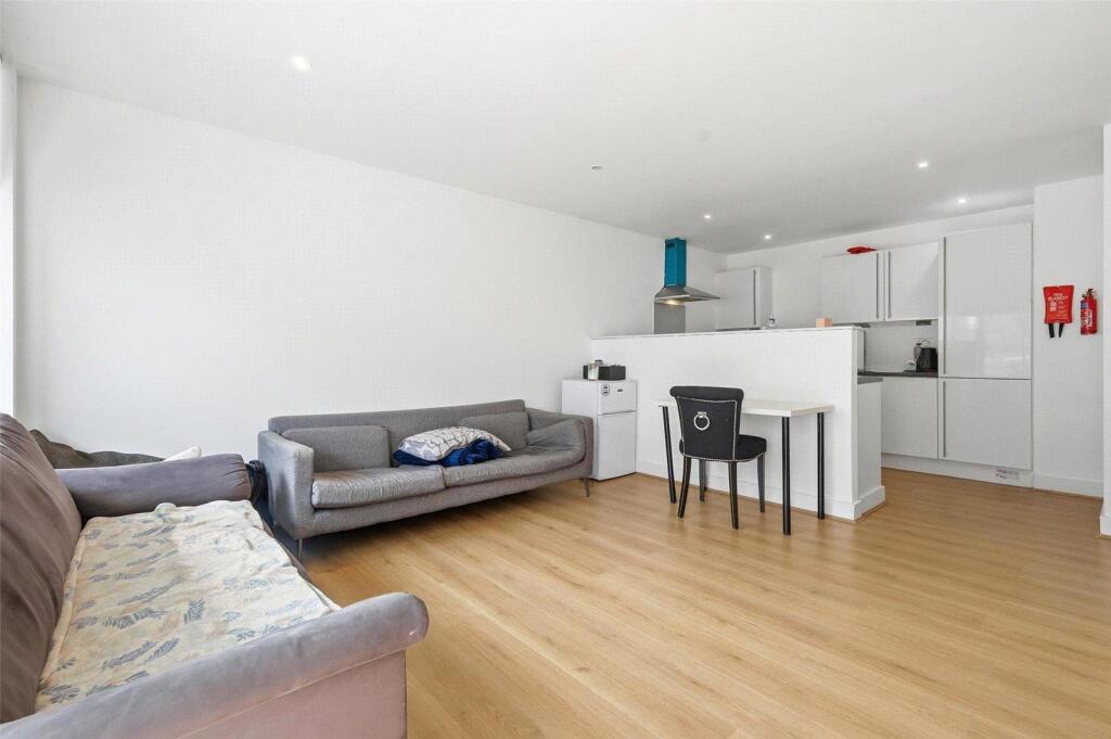 Apartment in London - View 4