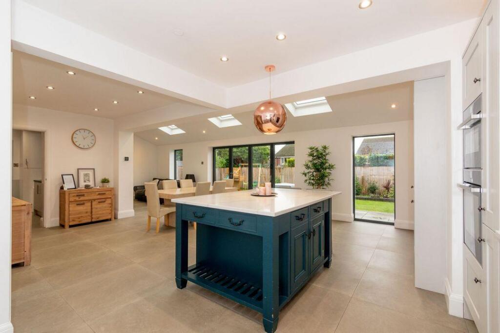 House in Trafford, Greater Manchester - More