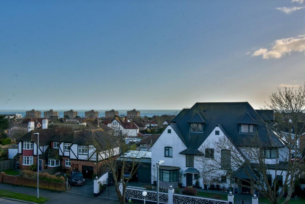 Apartment in Rother, Bexhill-on-Sea - View 2