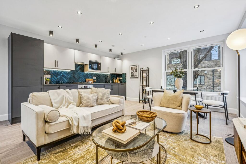 Main image of property: Lennards Court, Chiswick High Road, Chiswick, London, W4
