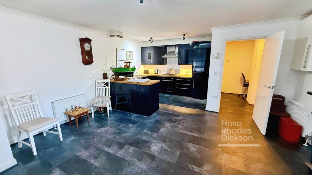 Apartment in Ryde, Isle of Wight - More