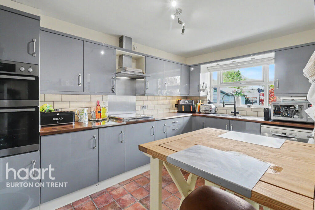 House in South Derbyshire, Woodville - View 5