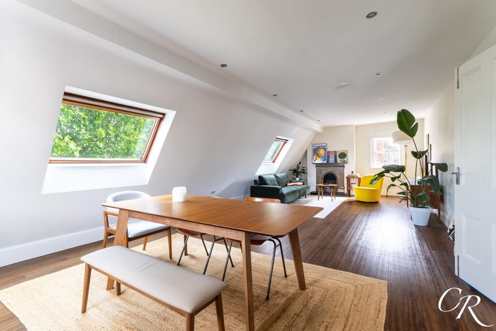 Apartment in Cheltenham, The Promenade, Montpellier - View 3
