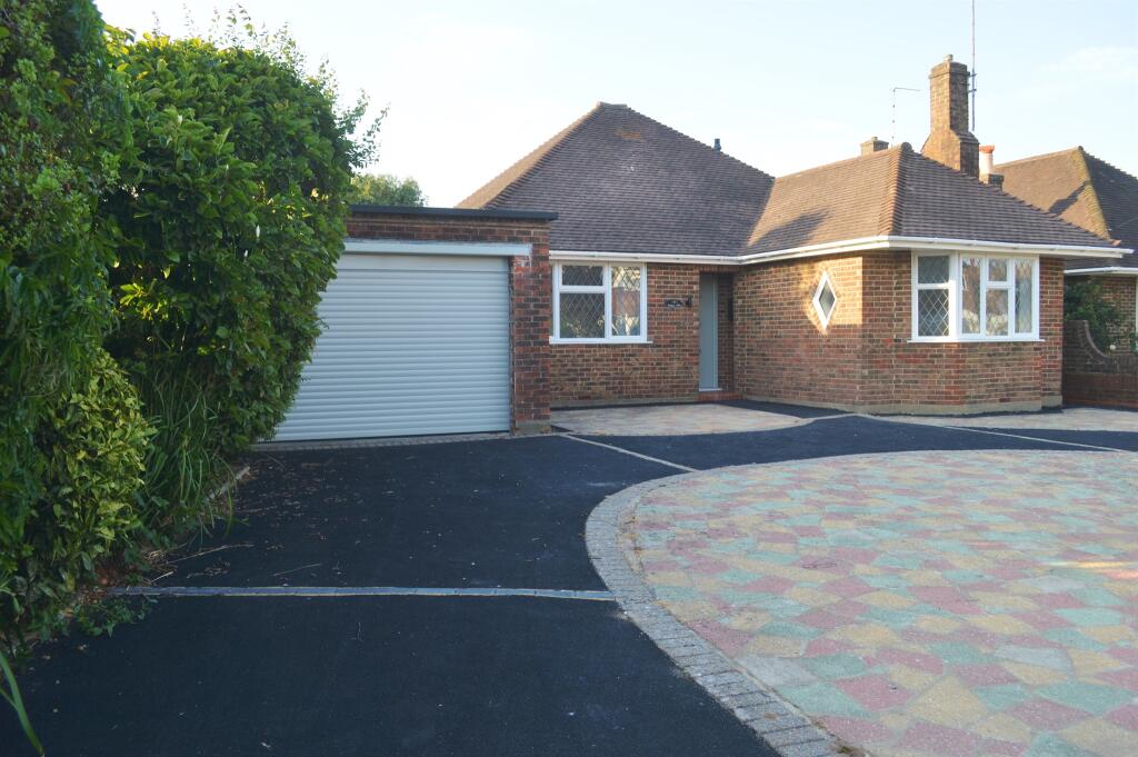 House in Worthing, West Sussex - View 2