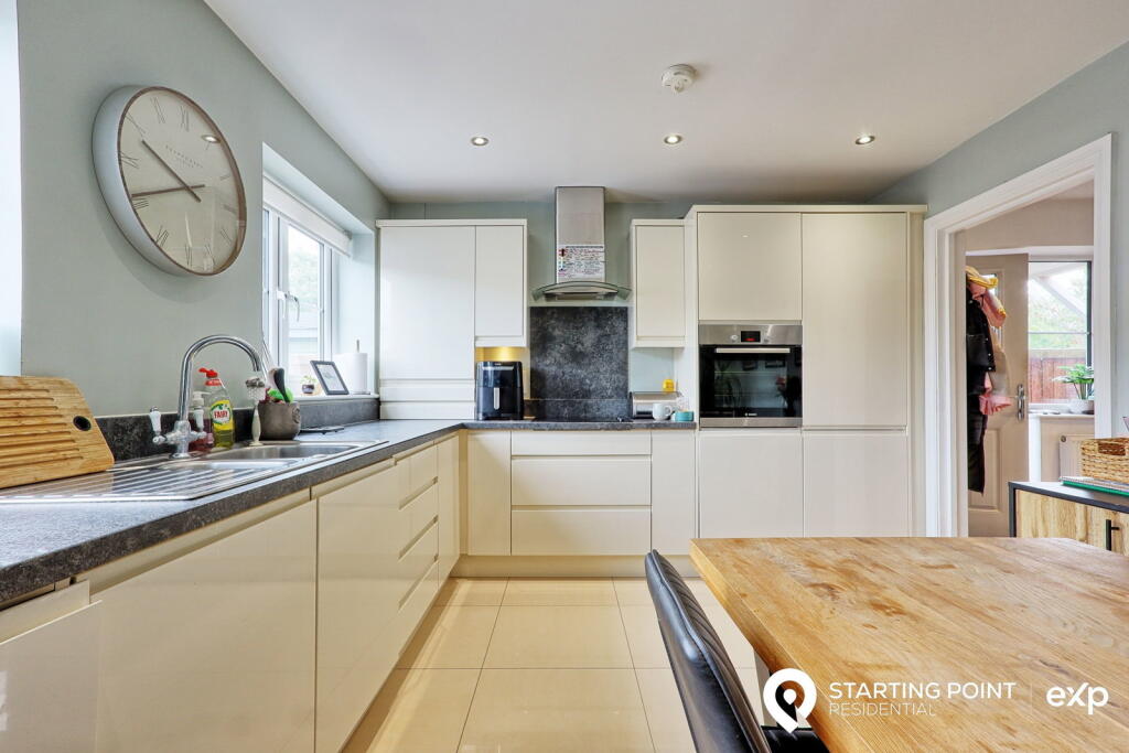 Elizabeth Way, Heybridge, Maldon, CM9 4TG photo 4