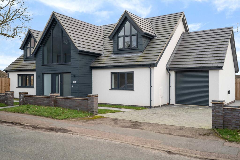 Main image of property: Kesgrave, Ipswich, Suffolk, IP5