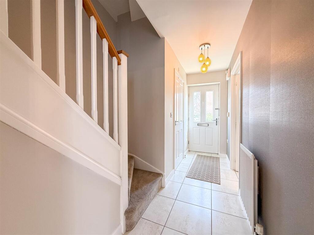 House in Staffordshire Moorlands, Biddulph - View 5