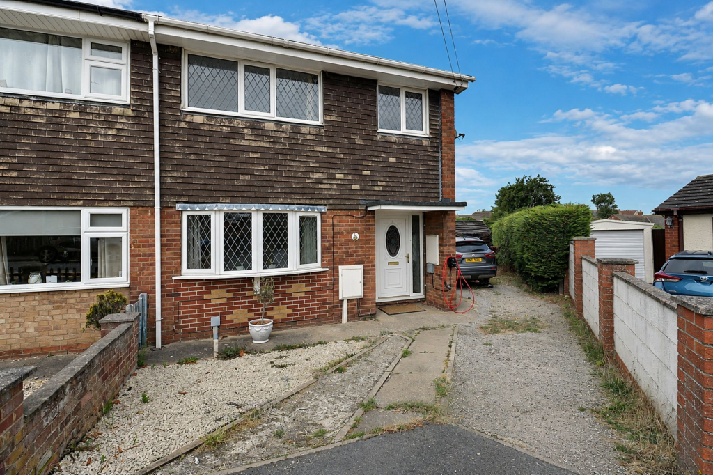 Main image of property: Meadow Court, Hibaldstow, DN20