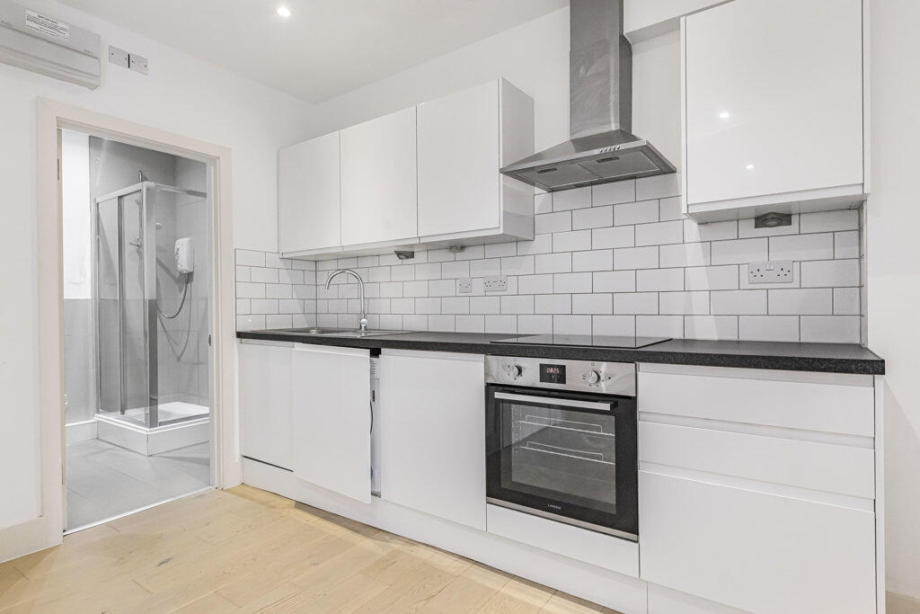 Apartment in London, Shoreditch - View 3