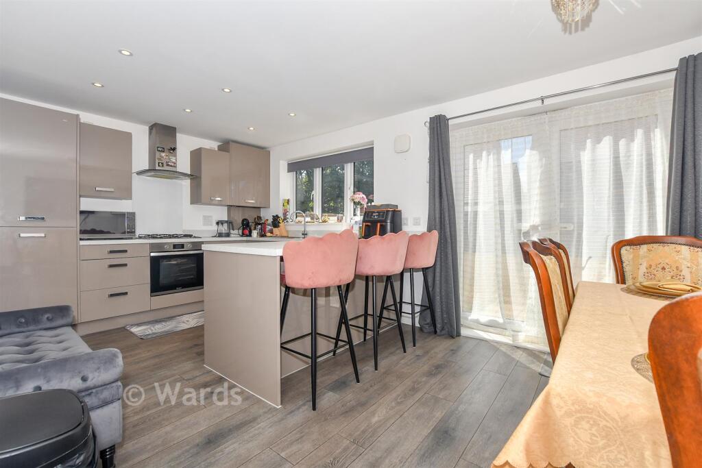 House in Swale, Davington, Faversham - View 4
