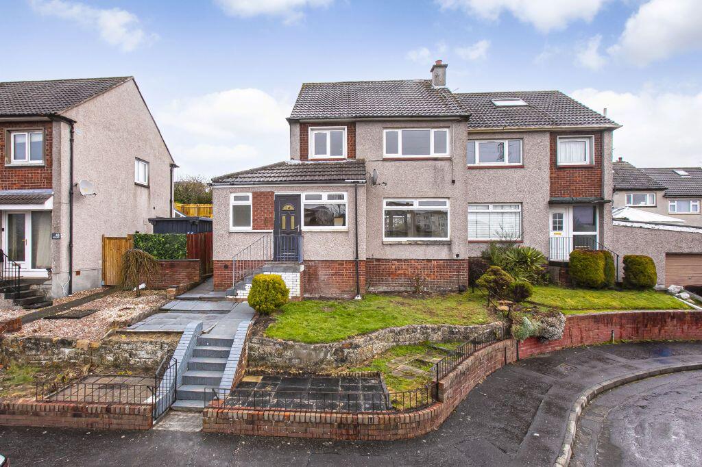 Main image of property: 42 Linburn Grove, Dunfermline, KY11 4LQ