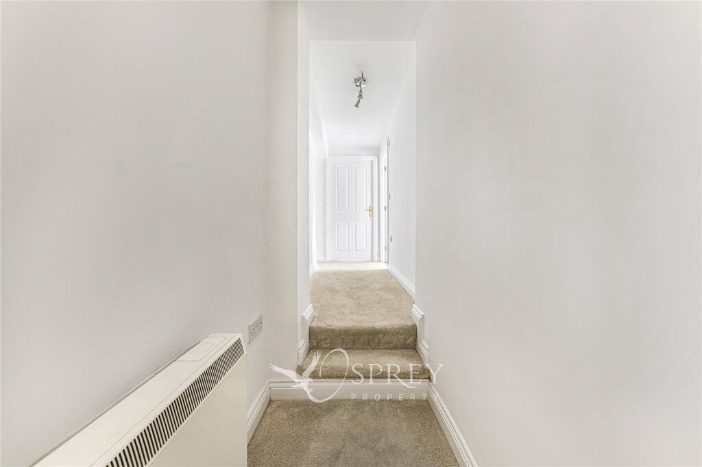 Apartment in Peterborough, Oundle - View 5