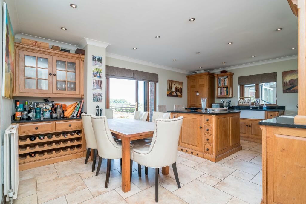 Liverpool Road, Bickerstaffe, L39 photo 2