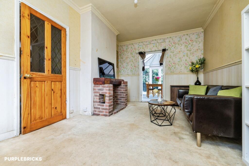 House in Sheffield, South Yorkshire - View 4