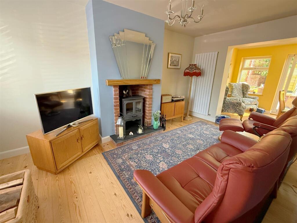 Kendall Avenue, Stratford-Upon-Avon - View 3