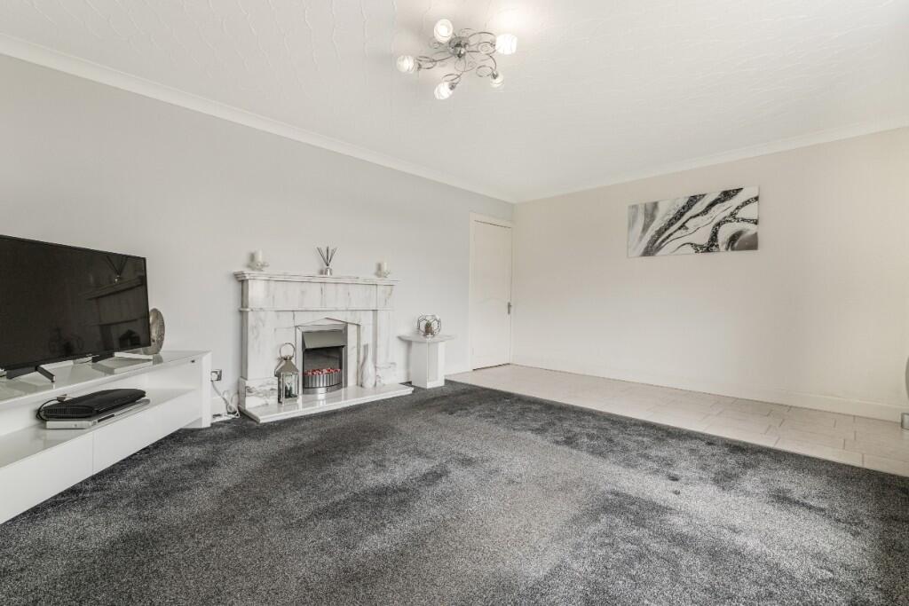 Daldowie Street, Coatbridge, Lanarkshire, ML5 photo 4
