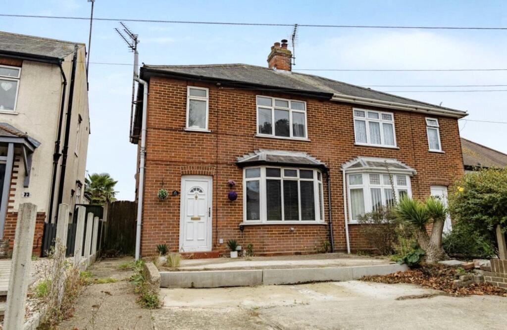 Main image of property: Harwich Road, Colchester, Essex, CO4