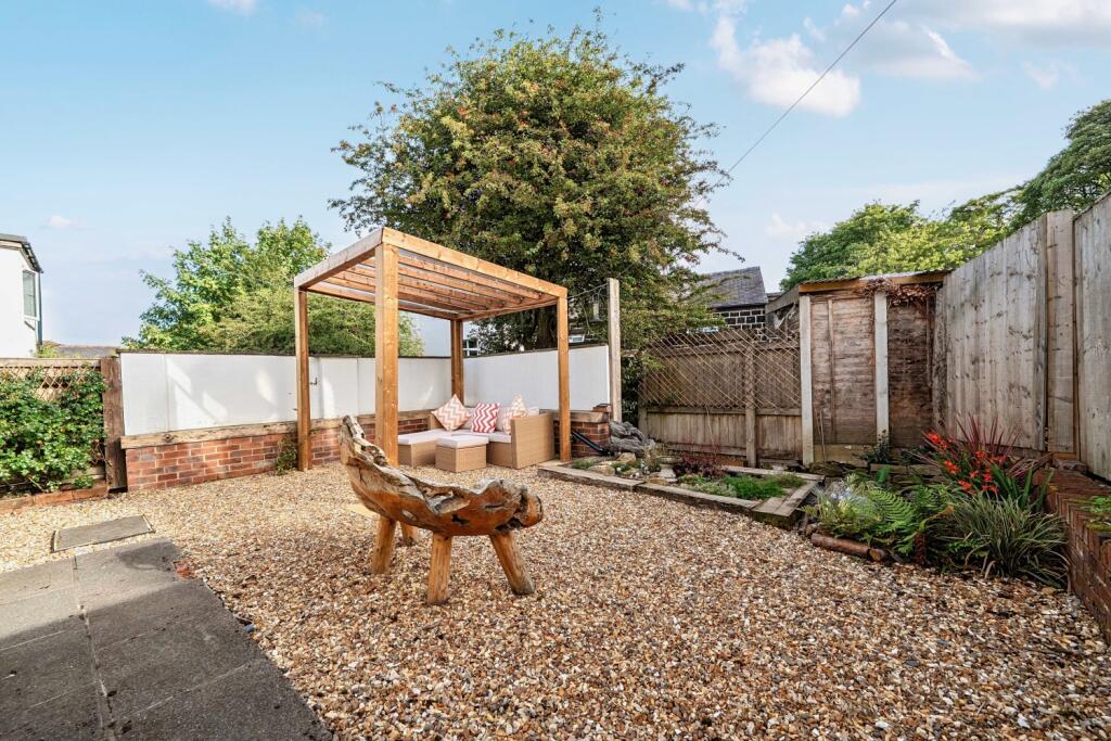 House in Leeds - View 4