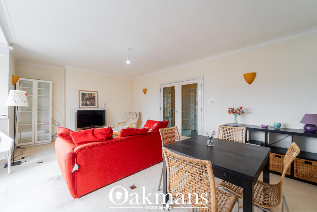 Apartment in Birmingham, West Midlands - More