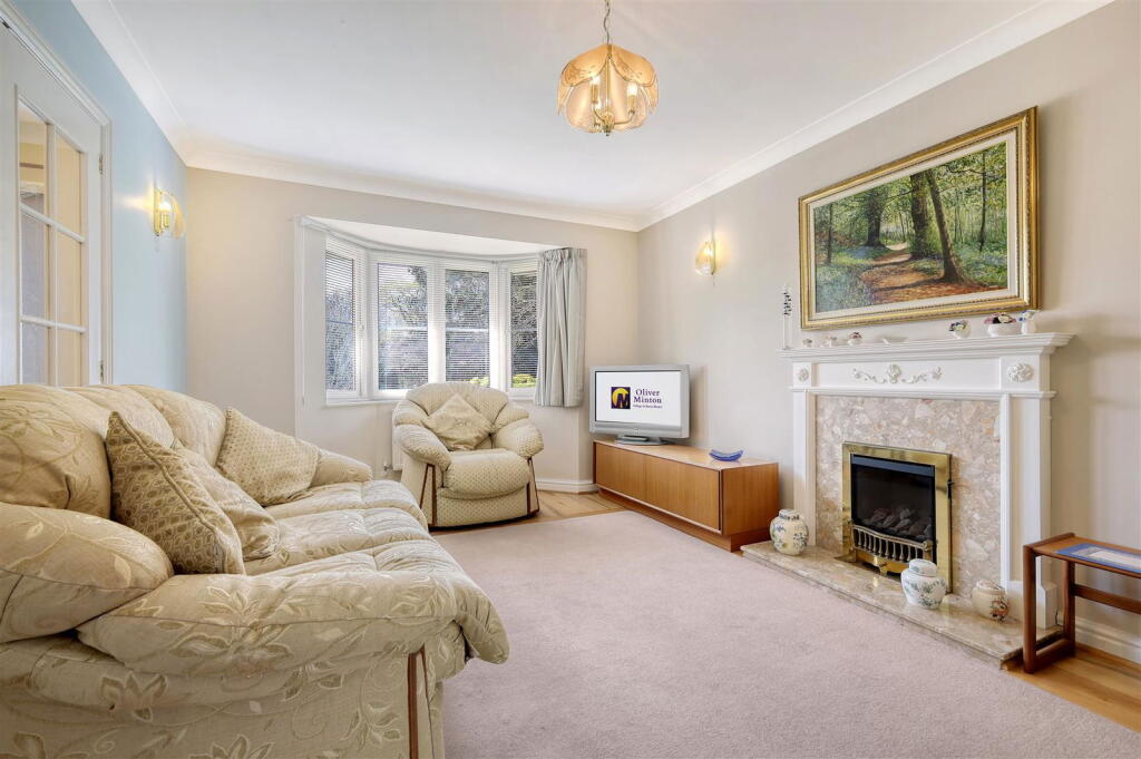 Little Brook Road, Roydon photo 2