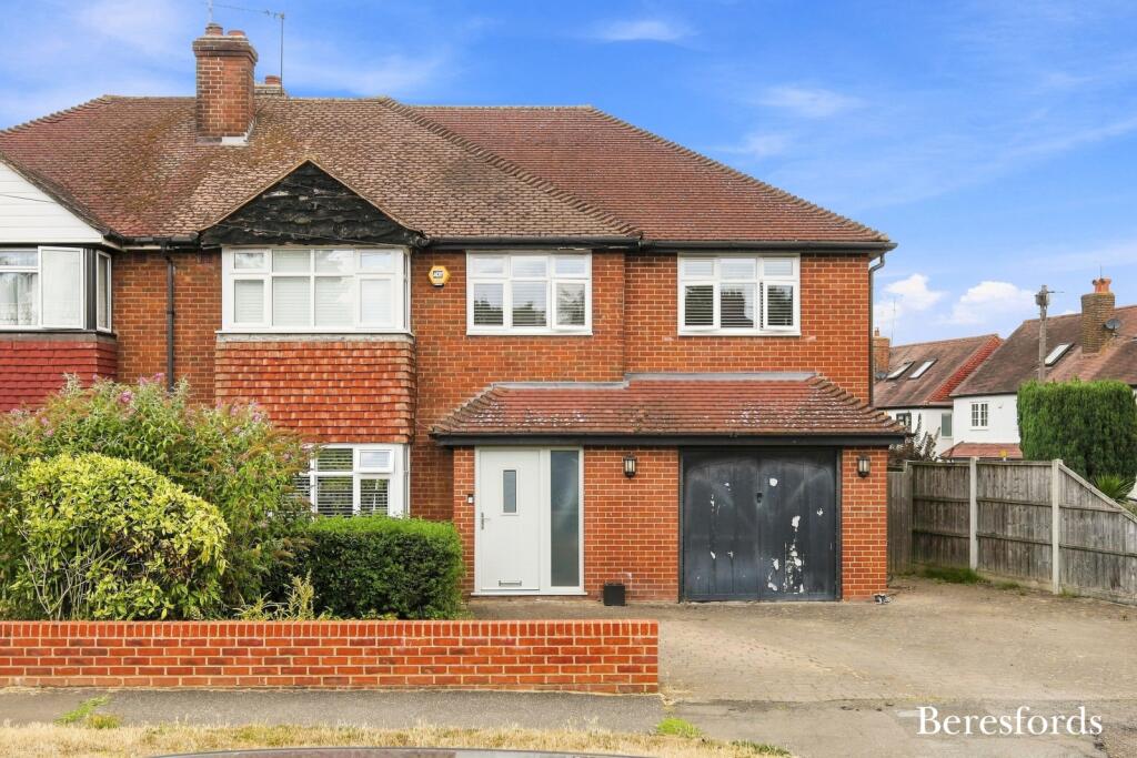 Main image of property: Kilworth Avenue, Shenfield, CM15