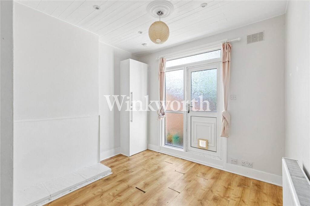 Property photo 11