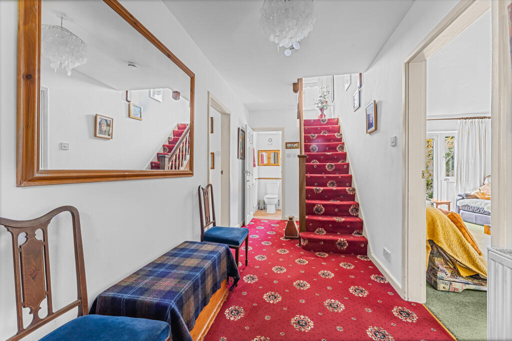 House in West Oxfordshire, Eynsham - More