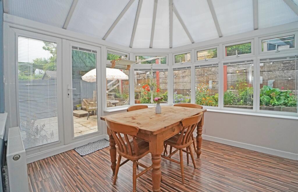 Windrush, Highworth, SN6 7EF photo 4