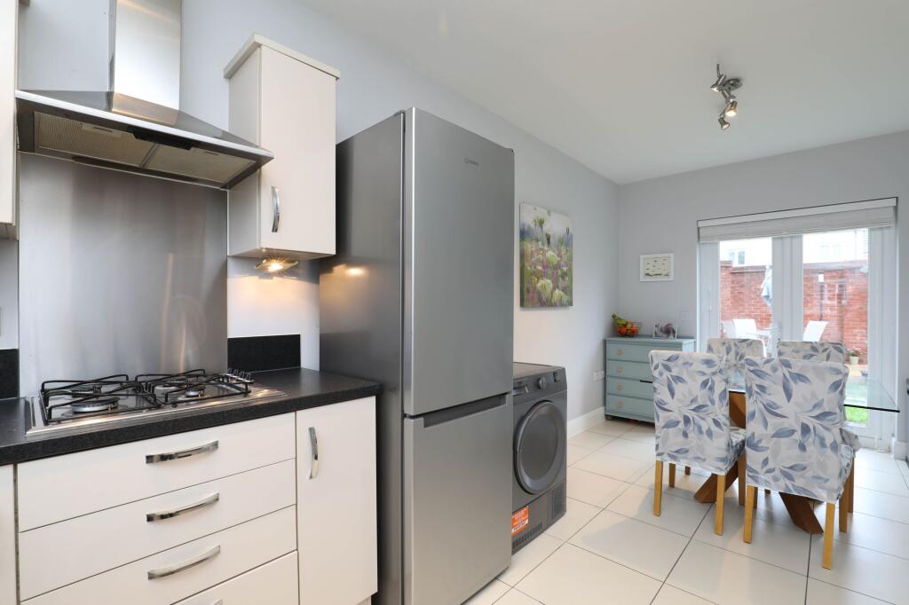 House in Bridgend, Parc Derwen, Coity Higher - View 3