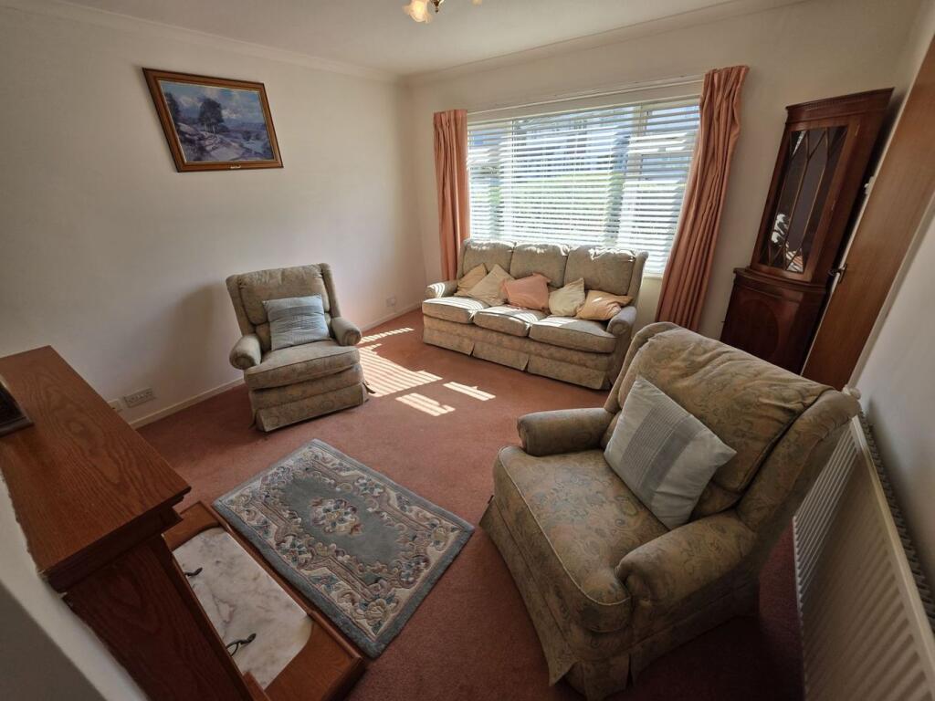 House in Newport, Llanelly - View 5