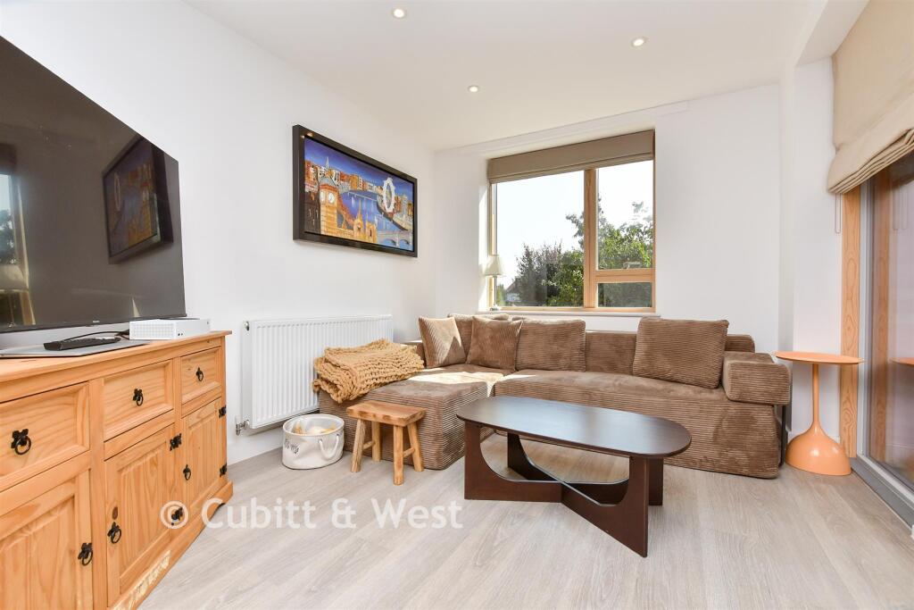 Main image of property: Back Stage Walk, Wallington, Surrey