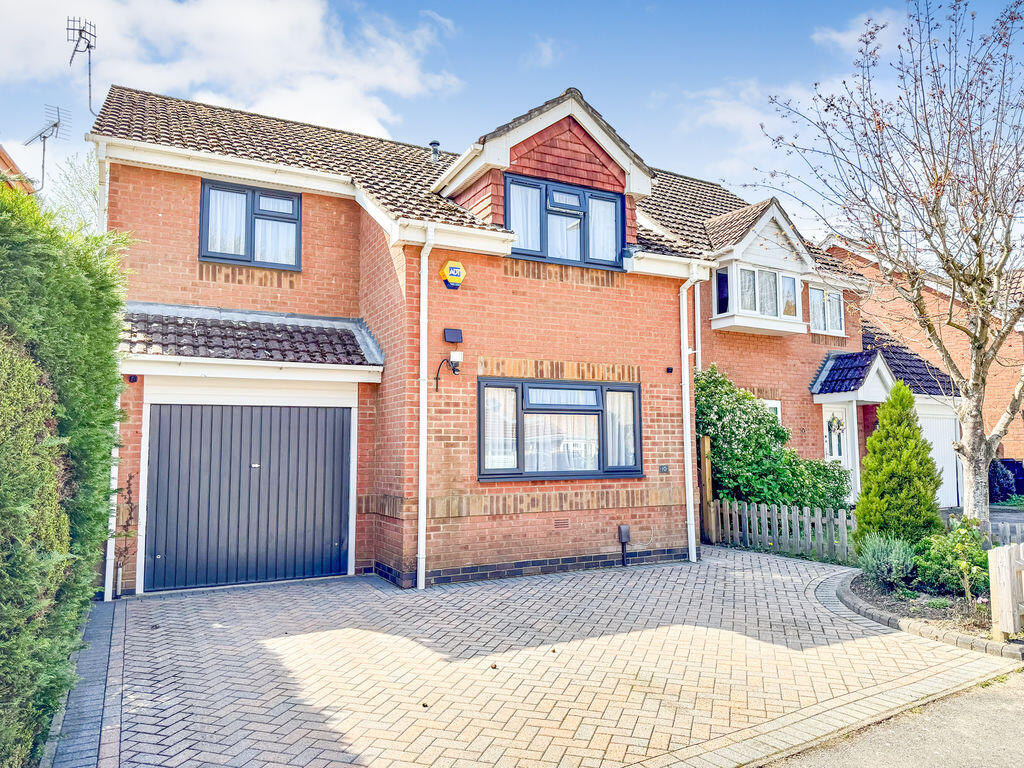 Main image of property: Pudbrooke Gardens, Hedge End, SO30