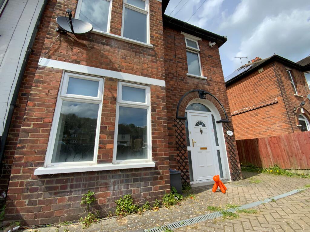 House in Hemel Hempstead - More