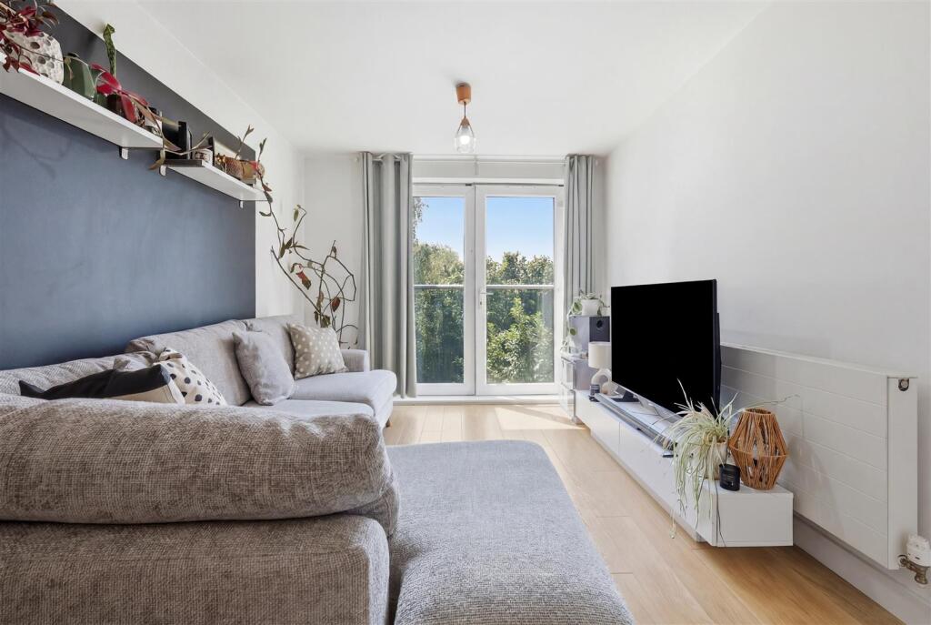 Apartment in London - View 2
