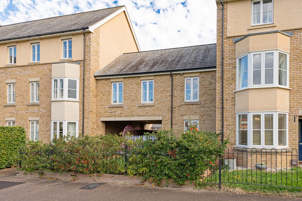 2-bed terraced on Jubilee Green, Papworth Everard, Cambridge, Cambridgeshire, CB23 3RZ, £240,000