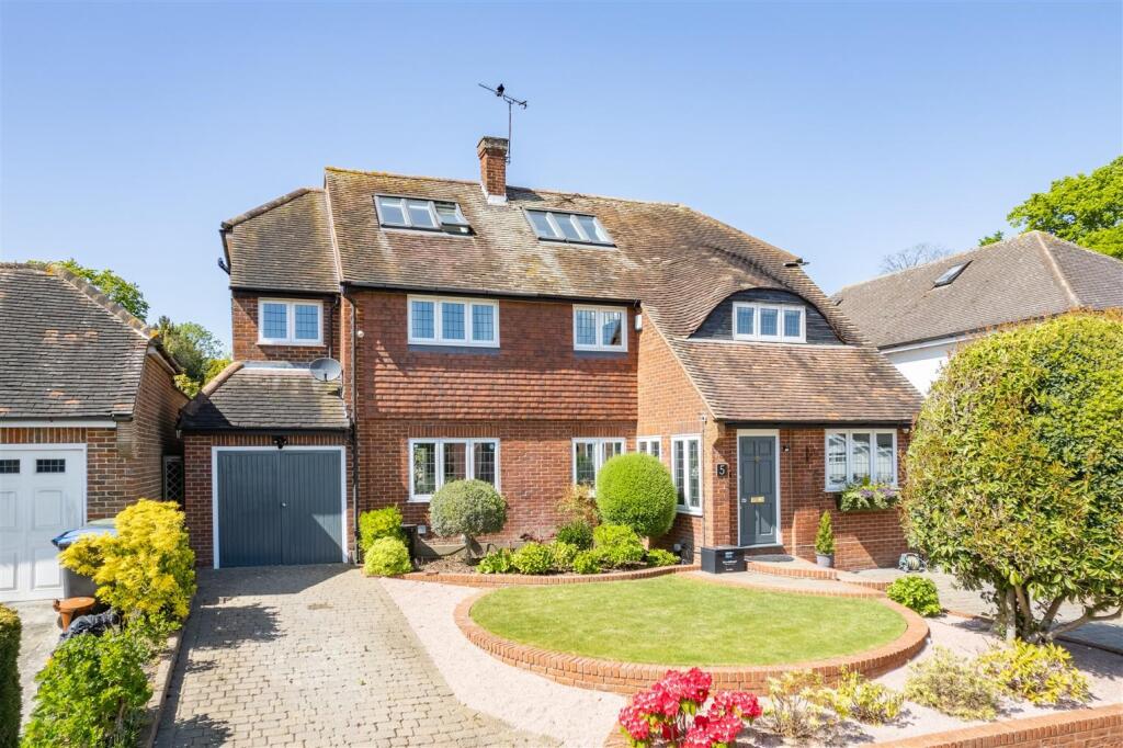 Main image of property: Ravensmere, Epping