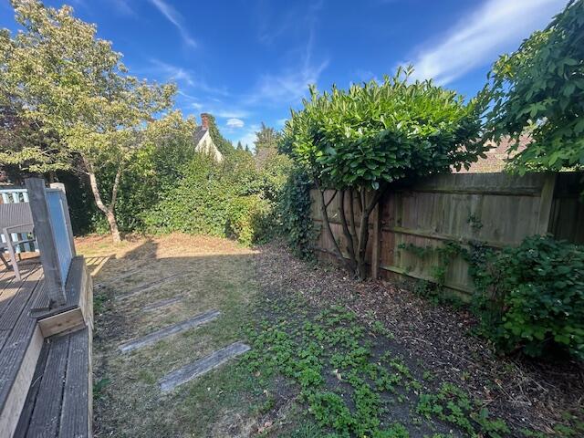 2 bedroom semi-detached house for sale in Sutton Street Flore Northants, NN7 - View 4