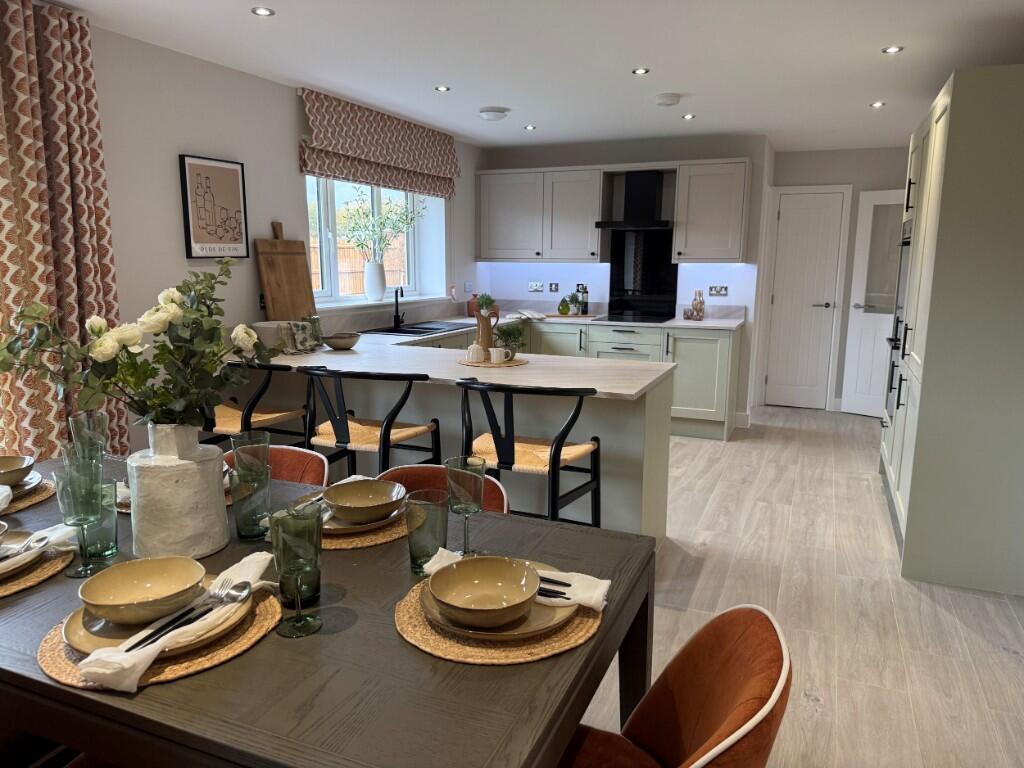 Main image of property: Langley Road
Chedgrave
Norfolk
NR14 6HS