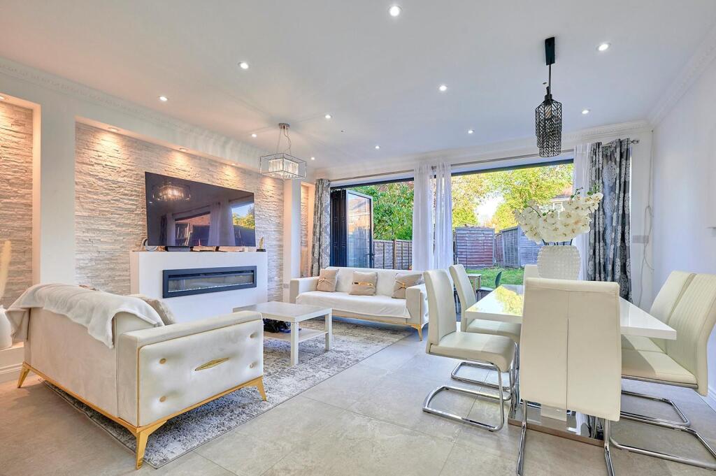 Main image of property: Barley Hills, Thorley Park