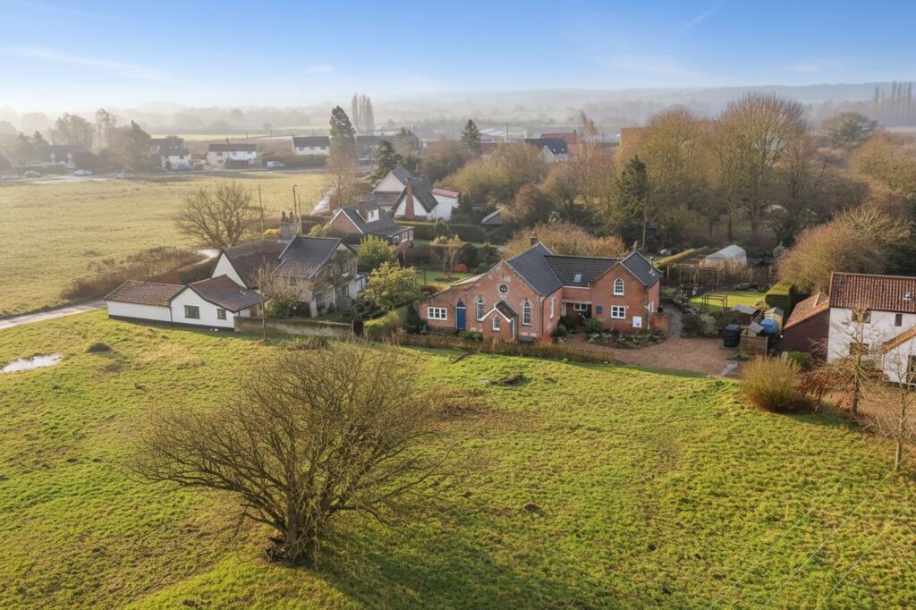 Main image of property: Long Green, Wortham, Diss