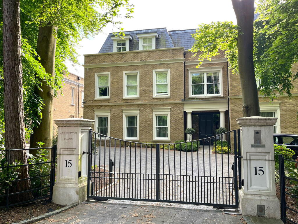 Main image of property: Chilbolton Avenue, Winchester