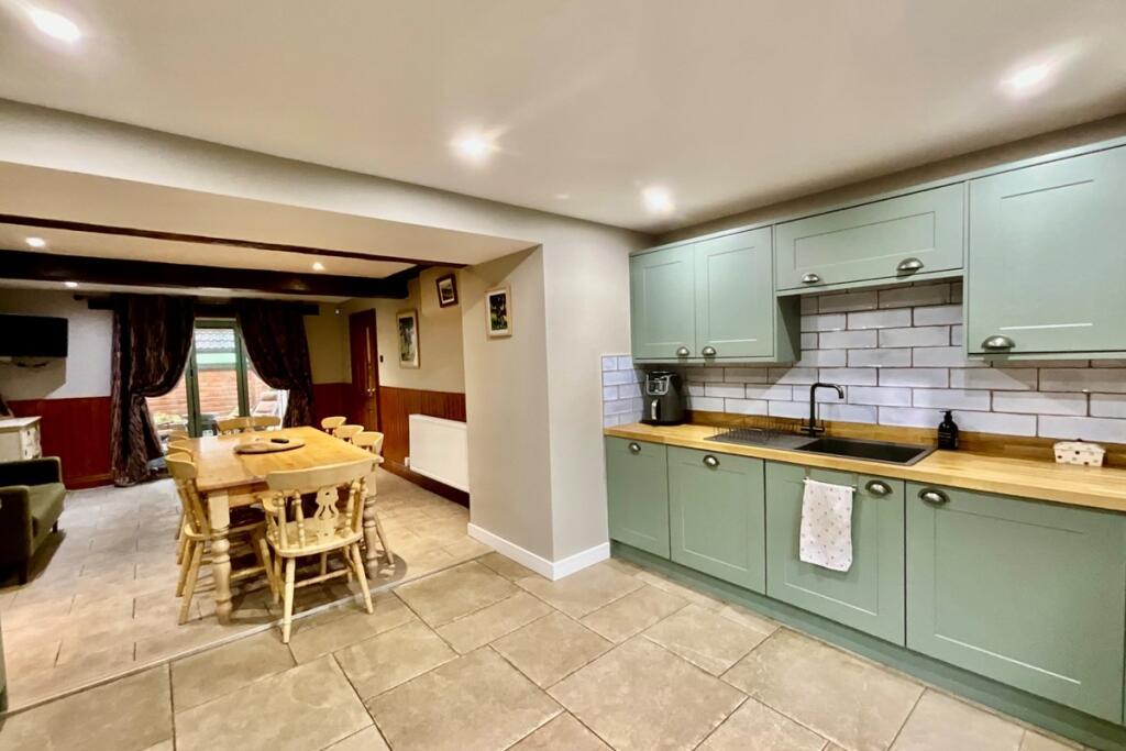   Falconer Lane, Sheffield, Rotherham, S13 9ZL photo 4