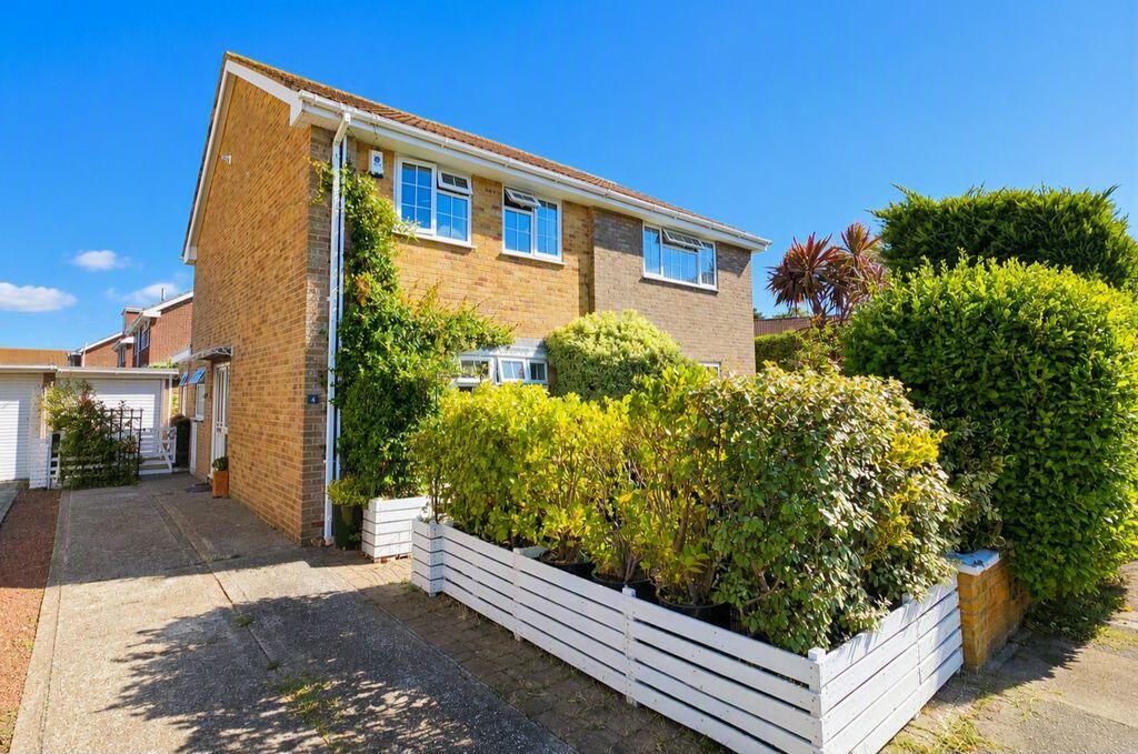 Main image of property: Spencer Drive, Lee-On-The-Solent
