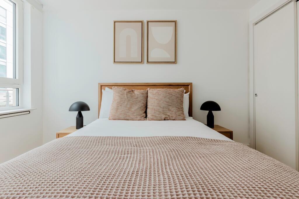 Apartment in London, Vauxhall - View 5