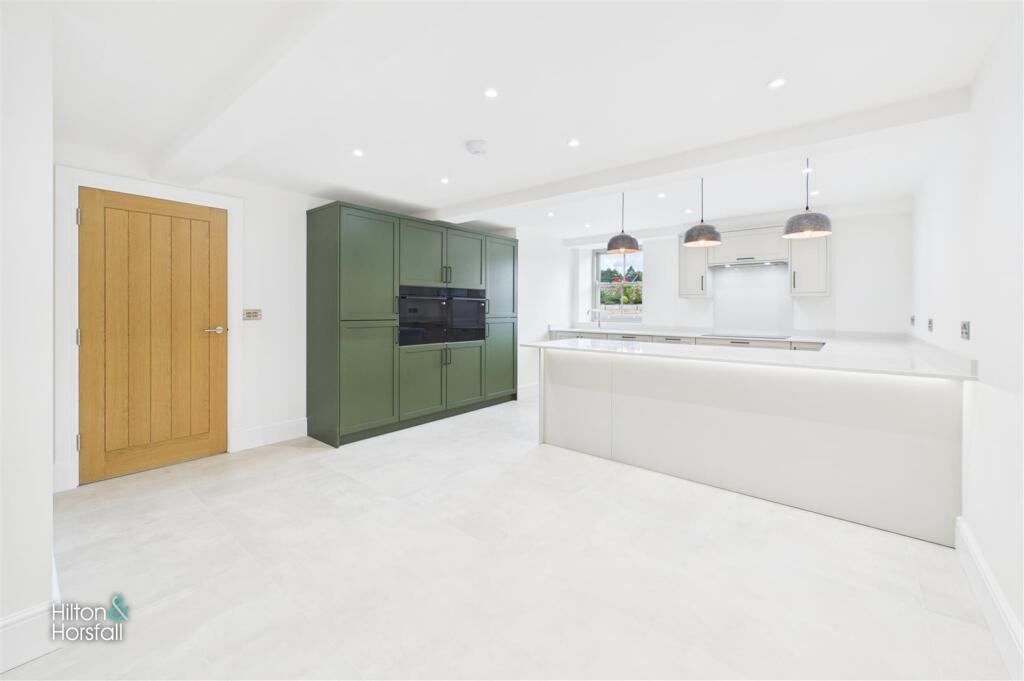 House in Pendle, Barrowford - View 4