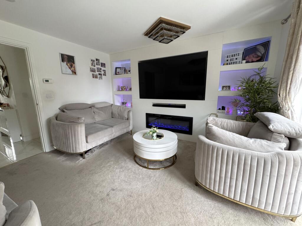 House in East Staffordshire, The Coopers, Branston - View 2