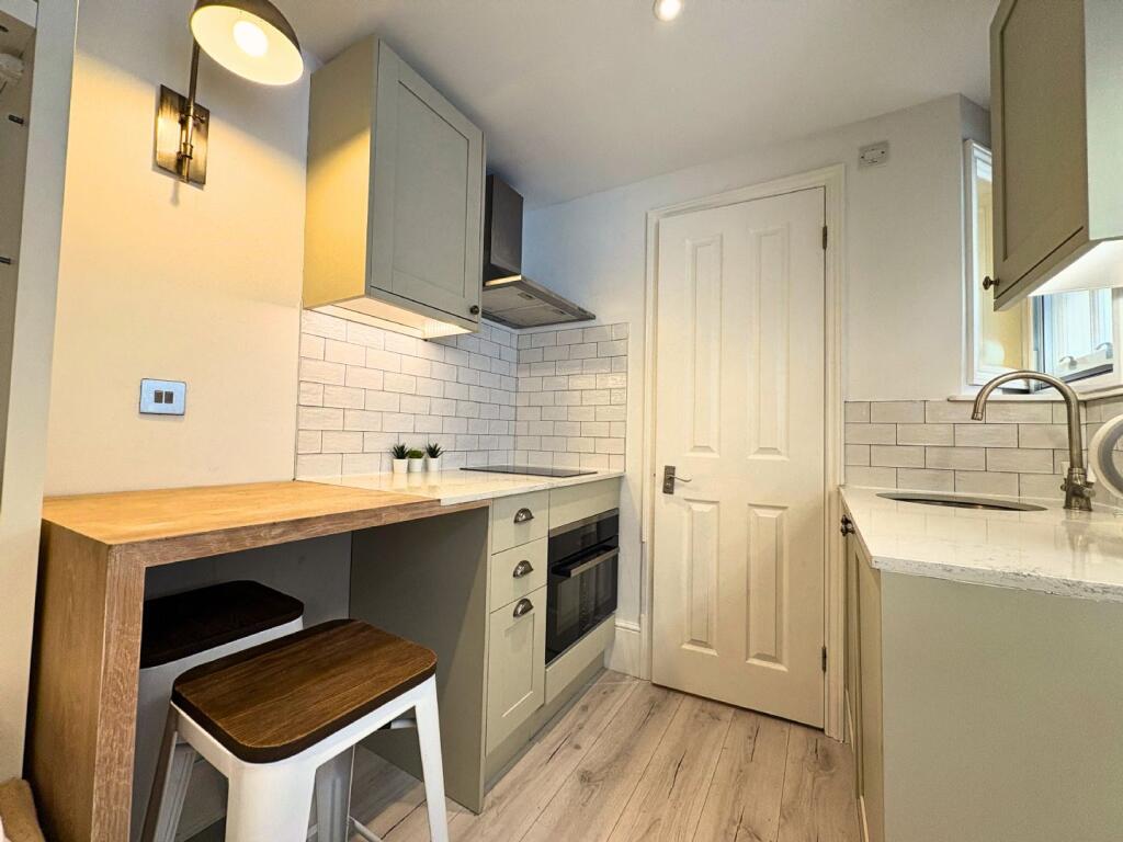 Studio flat for rent