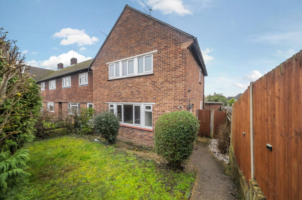 Main image of property: Lincoln Green Road, Orpington, BR5